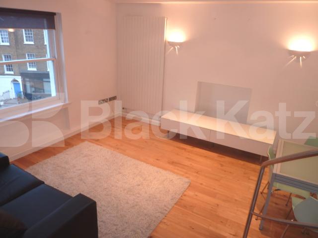 			NEW INSTRUCTION!, 1 Bedroom, 1 bath, 1 reception Flat			 Royal College Street, CAMDEN